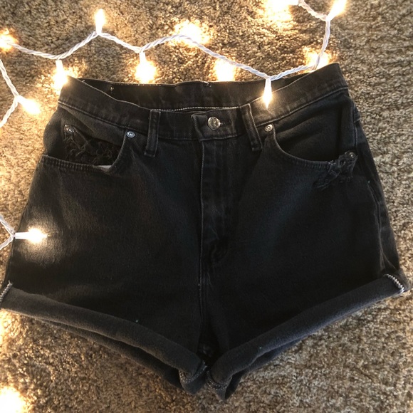 Super Distressed Mom Shorts - Picture 1 of 2